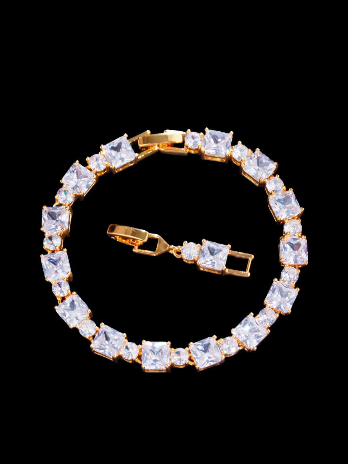 Cube Bracelet | Gold